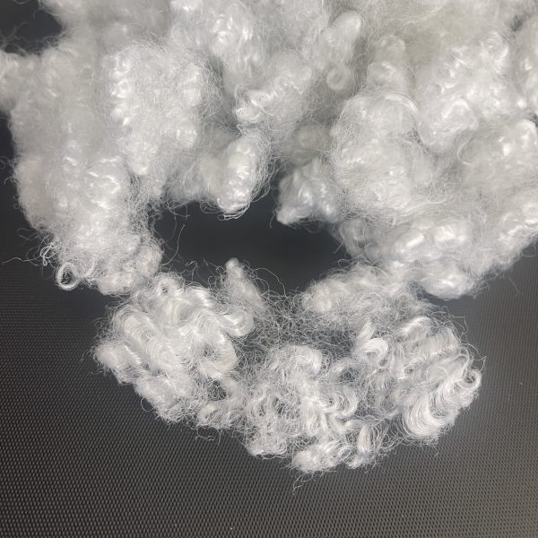 recycled polyester fiber BS5852 certified 3D-15D 32mm64mm HC slick white color stuffing cushions use - 图片 3